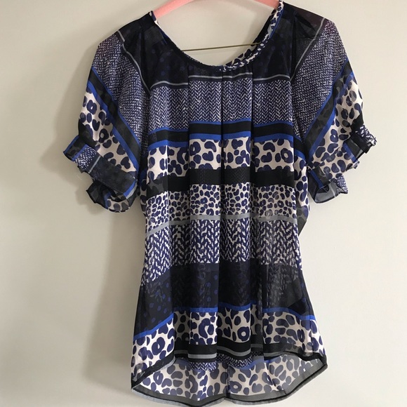 Patterned blue express top - Picture 1 of 3